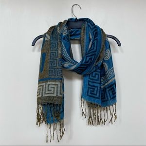 European Reversible Scarf ✨BUNDLE 2 SCARVES FOR $10✨